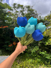 Load image into Gallery viewer, Azulito Bouquet
