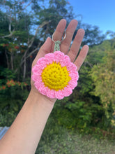 Load image into Gallery viewer, Florecita Keychain
