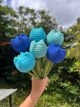 Load image into Gallery viewer, Azulito Bouquet

